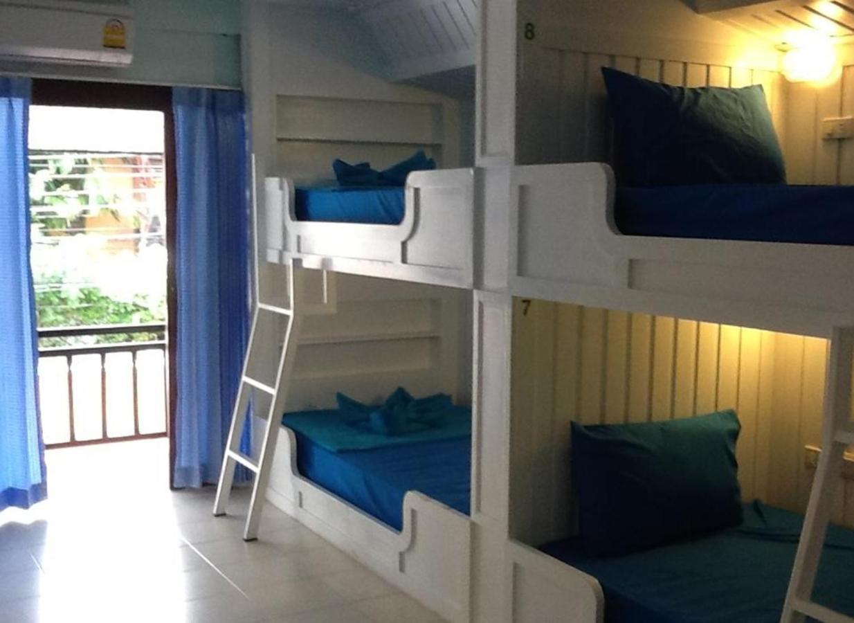 Samui Hostel Bãi biển Chaweng Ngoại thất bức ảnh