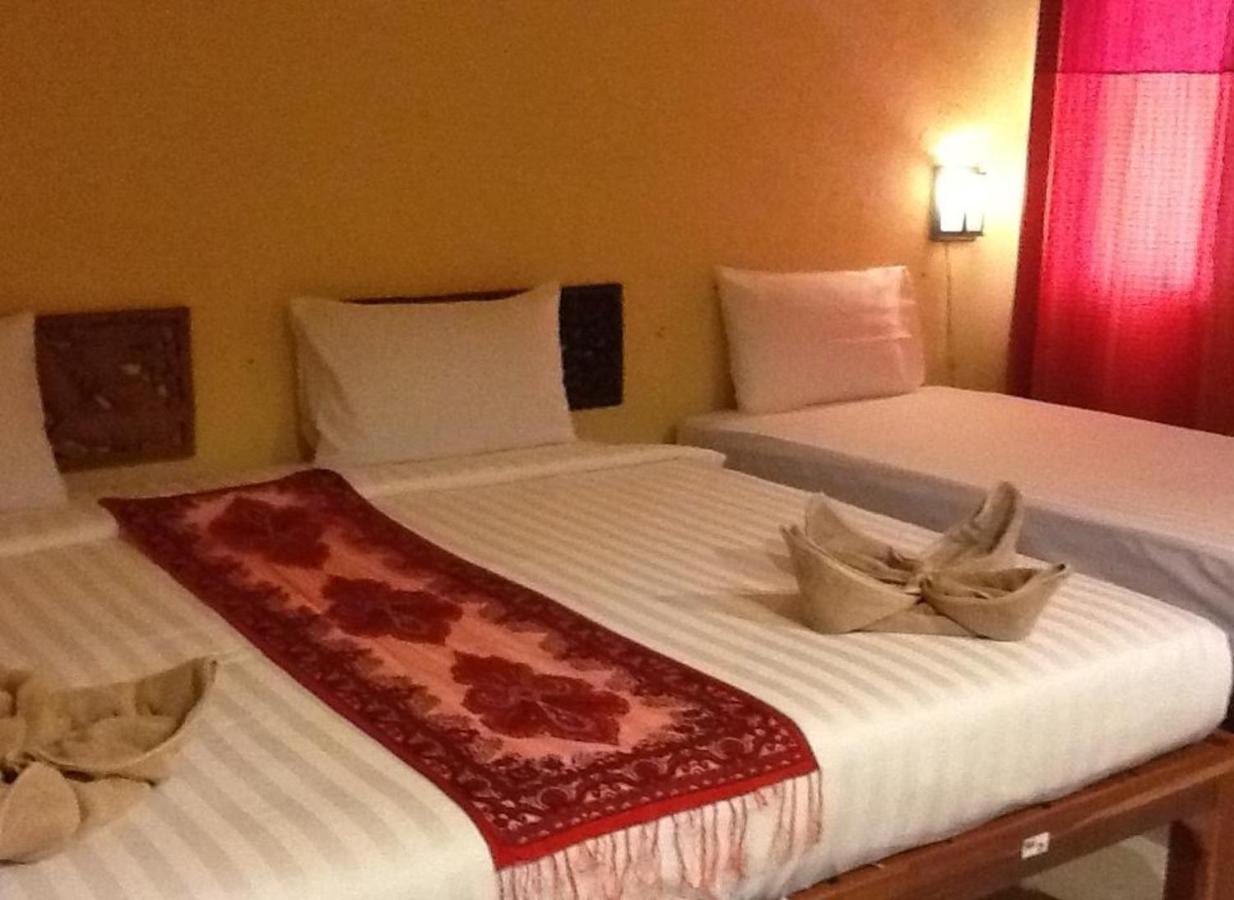 Samui Hostel Bãi biển Chaweng Ngoại thất bức ảnh