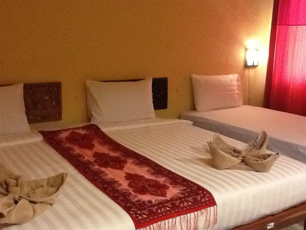 Samui Hostel Bãi biển Chaweng Ngoại thất bức ảnh